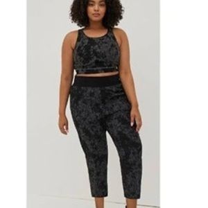 Torrid Black And Grey Happy Camper Pants Size 2X